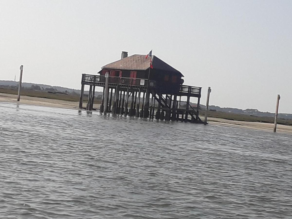 Lanton Exterior foto